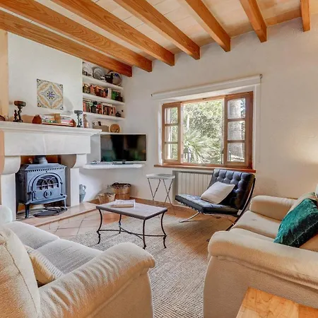 Mena Holiday home